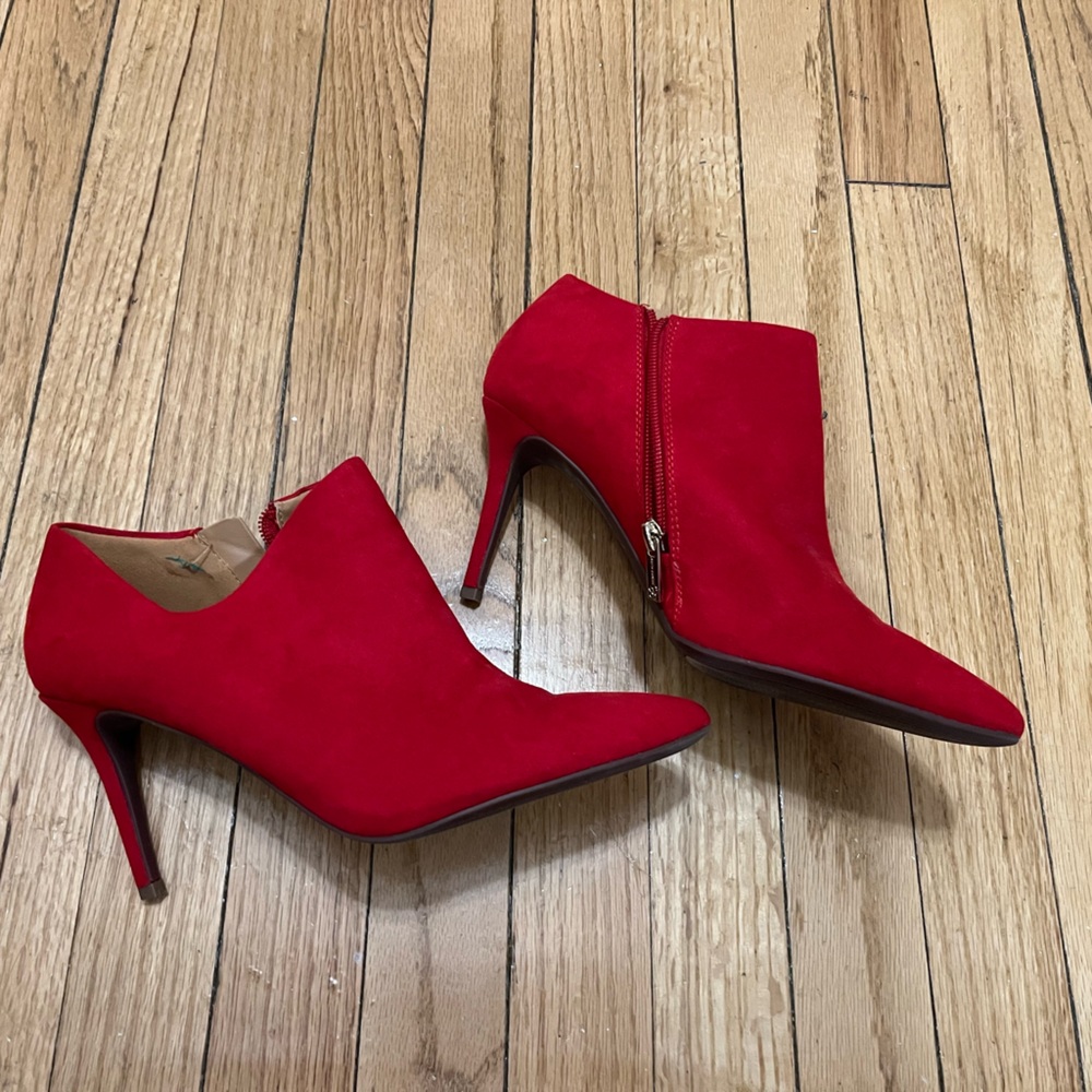 Jessica Simpson Vibrant Red Heeled Booties